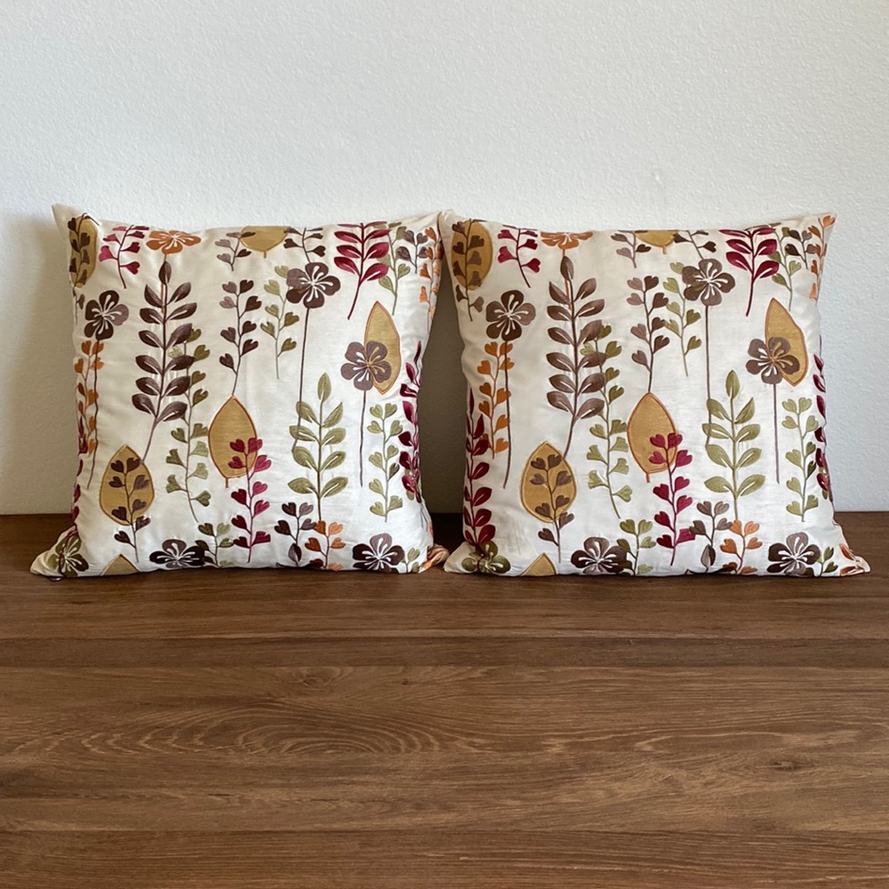Pier 1 Imports Leaf Two Pillows ASO The Vampire Diaries Elena Gilbert Bedroom